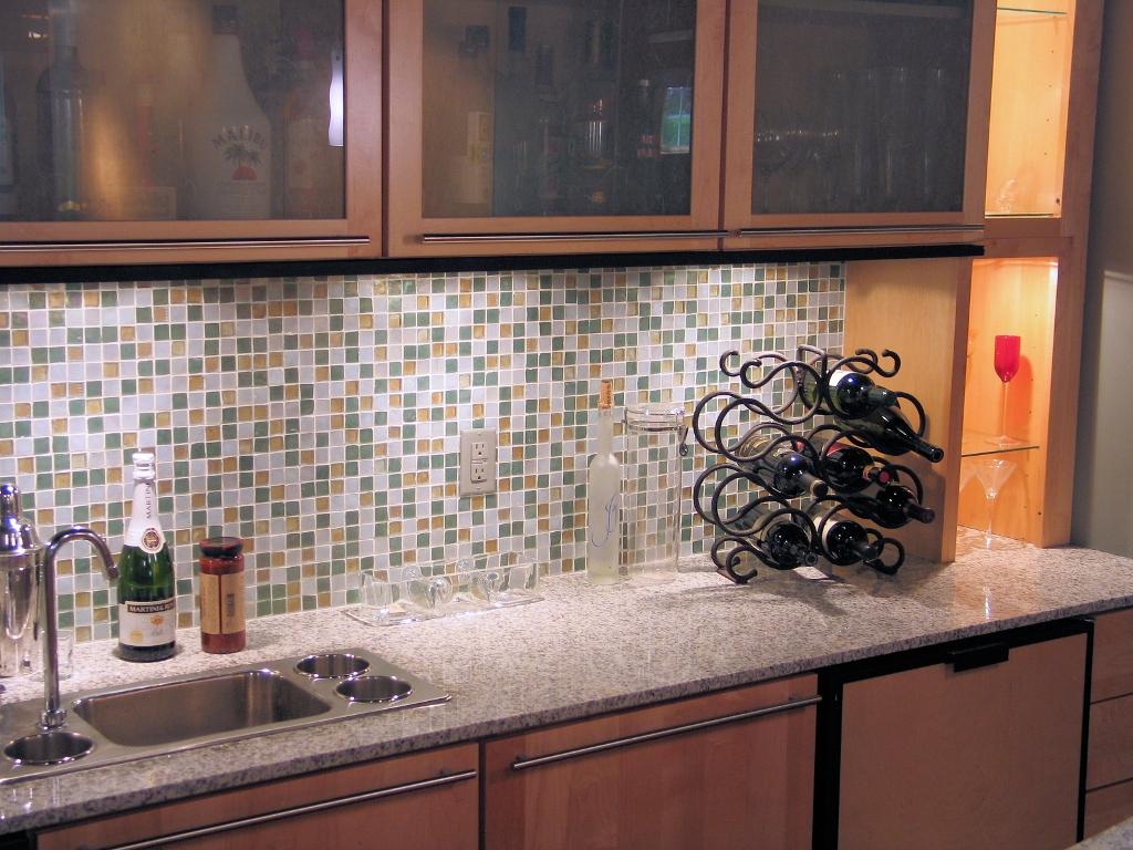 Gạch mosaic ốp bếp
